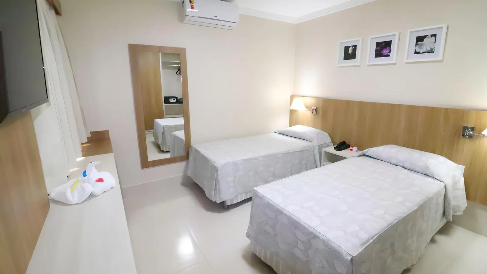 Seu Refugio Aconchegante No Piazza Di Roma Apartment Caldas Novas
